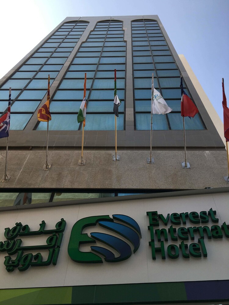 Everest International Hotel