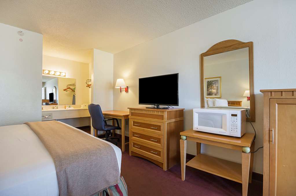 Americas Best Value Inn & Suites Melbourne - photo 13