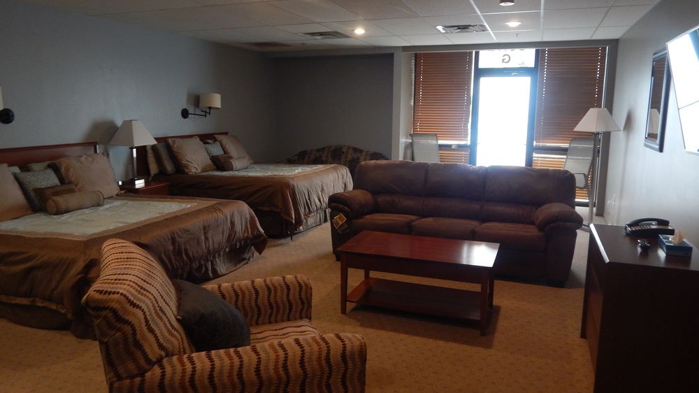 Fair Value Inn - photo 36
