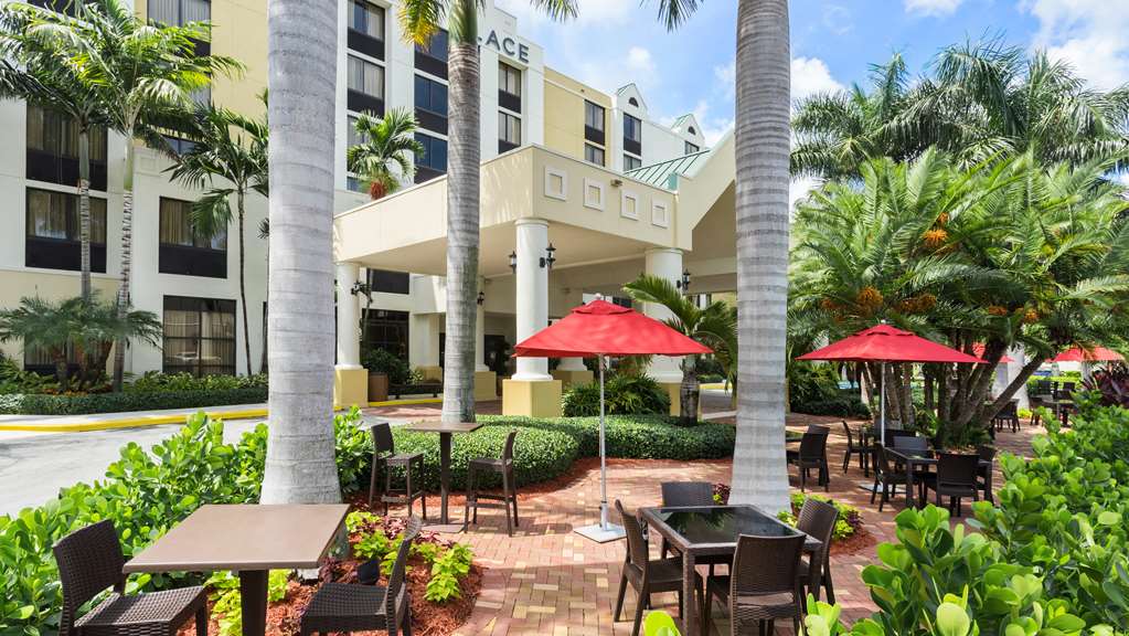 Hyatt Place Fort Lauderdale Cruise Port & Convention Center - photo 24