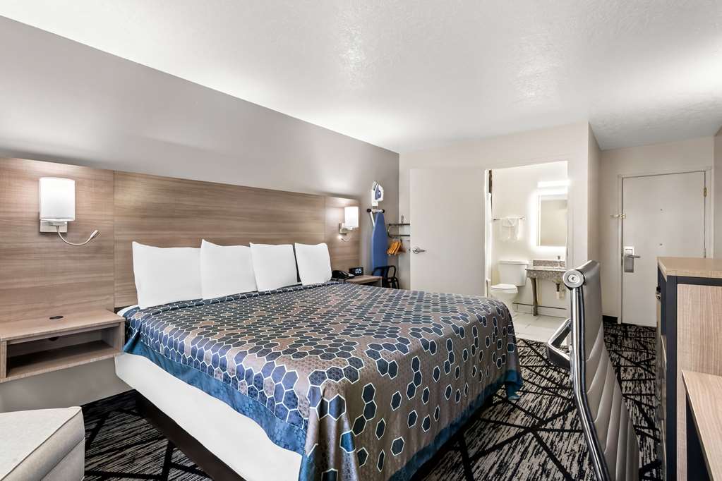 SureStay Hotel by Best Western Duncan - photo 13