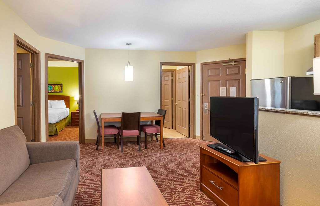 Extended Stay America Suites Chantilly Dulles - photo 58
