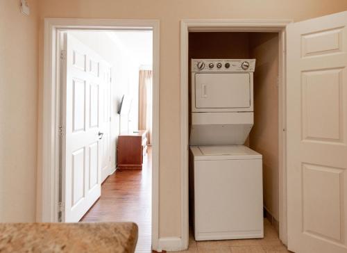 Unit 4406 Tuscana Resort - photo 9