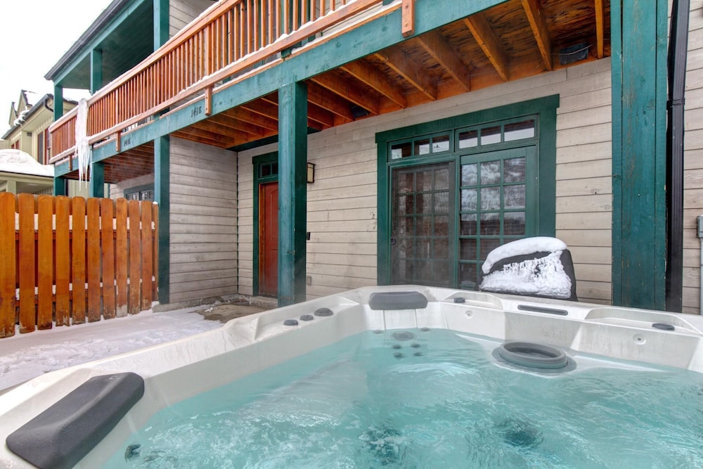 KBM Resorts Walk to Lifts and Main St Rent 1416 and 1418 Townhomes together Pri Hot tub PPS 1418 - photo 7