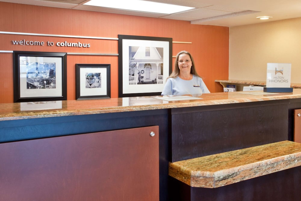 Hampton Inn Columbus East - photo 2