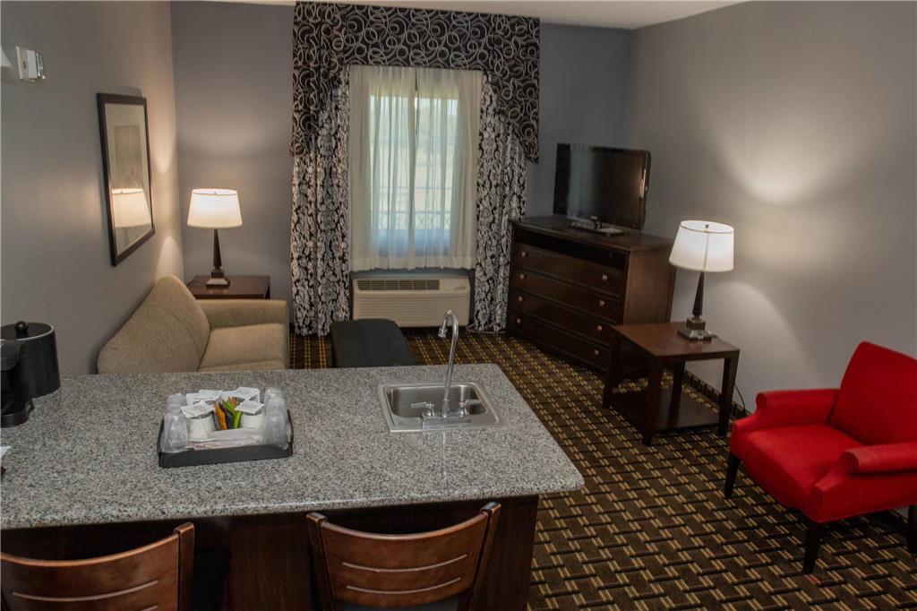 Evangeline Downs Hotel an Ascend Collection Hotel - photo 33