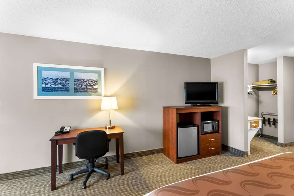 Quality Inn & Suites Gorham Riverside - photo 20