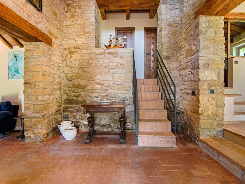 Villa in Borgo Pace with Private Pool — Borgo Pace — photo 3