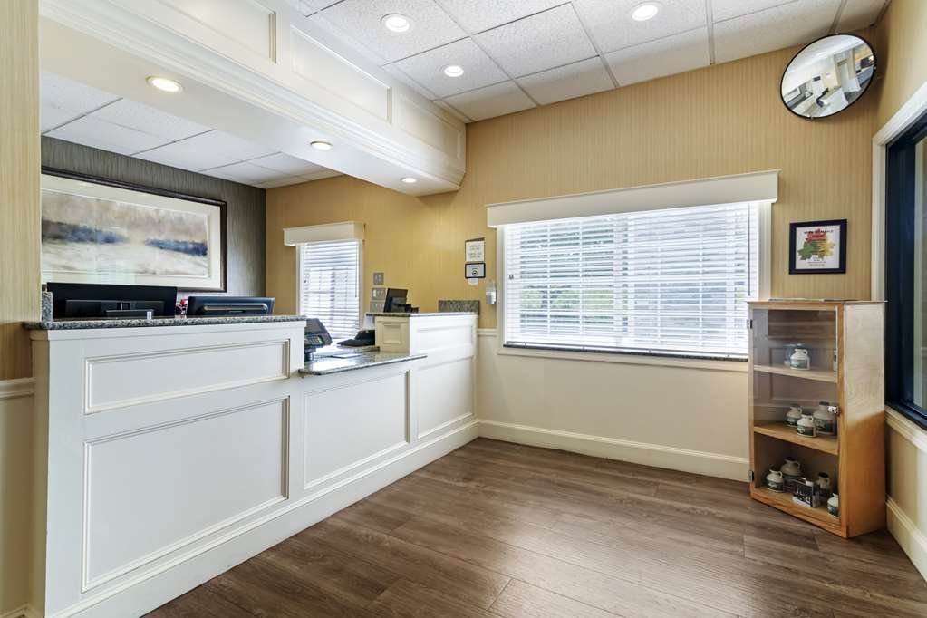 Best Western Springfield Hotel - photo 16