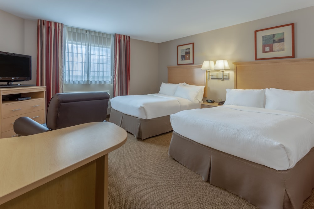 Candlewood Suites Minot by IHG - photo 9