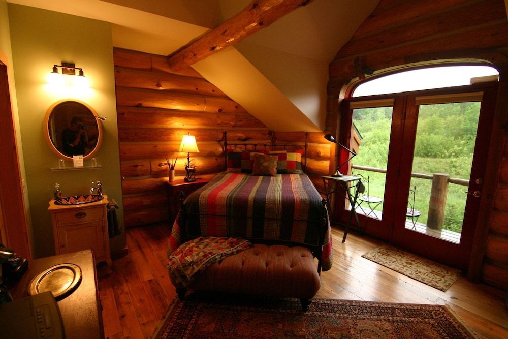Baptism River Inn - photo 3