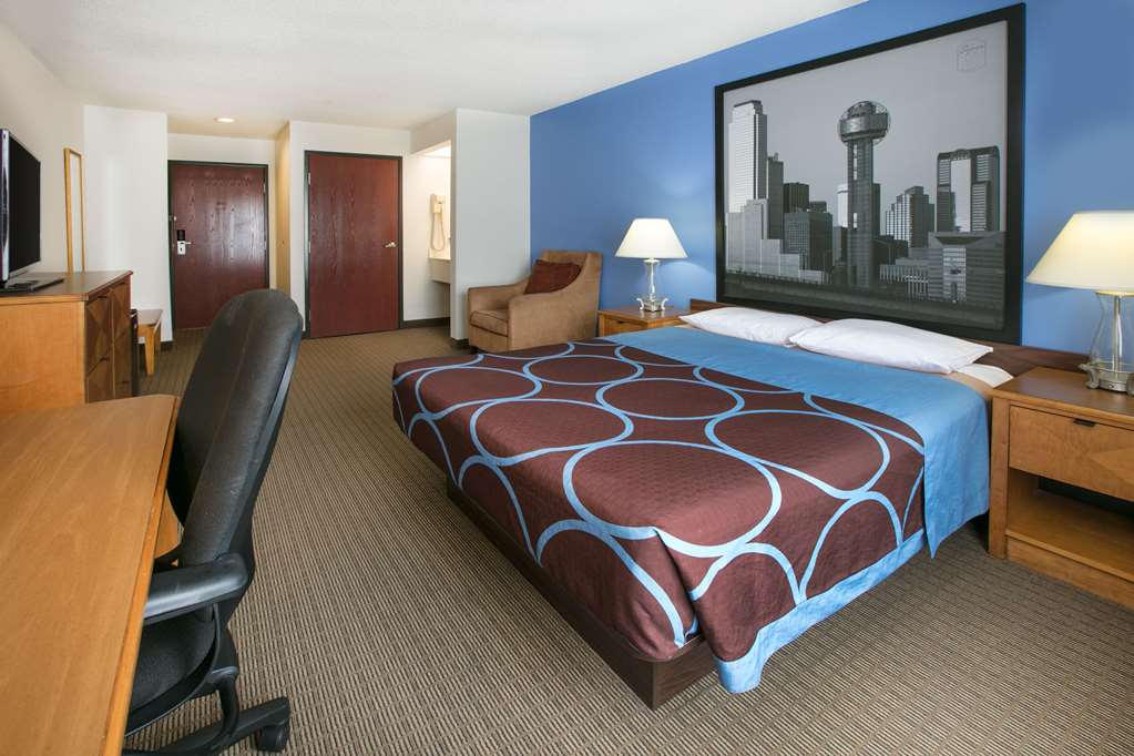 Super 8 by Wyndham Garland Rowlett East Dallas Area - photo 17