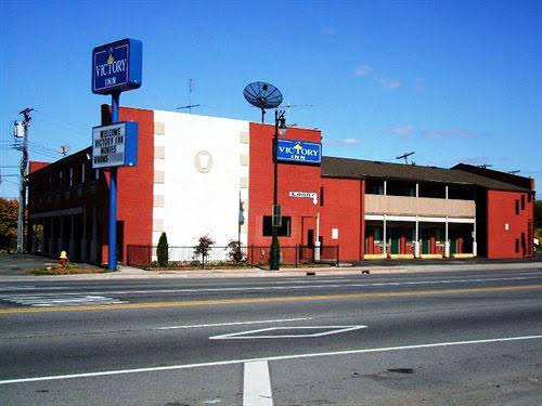 A Victory Inn East Dearborn - photo 2