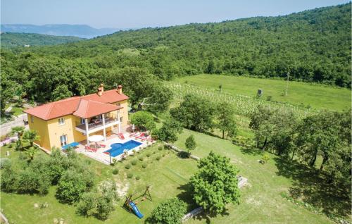 Holiday Home Kranjci Kranjci — 4-Star Luxury Hotel in Rasa, Croatia