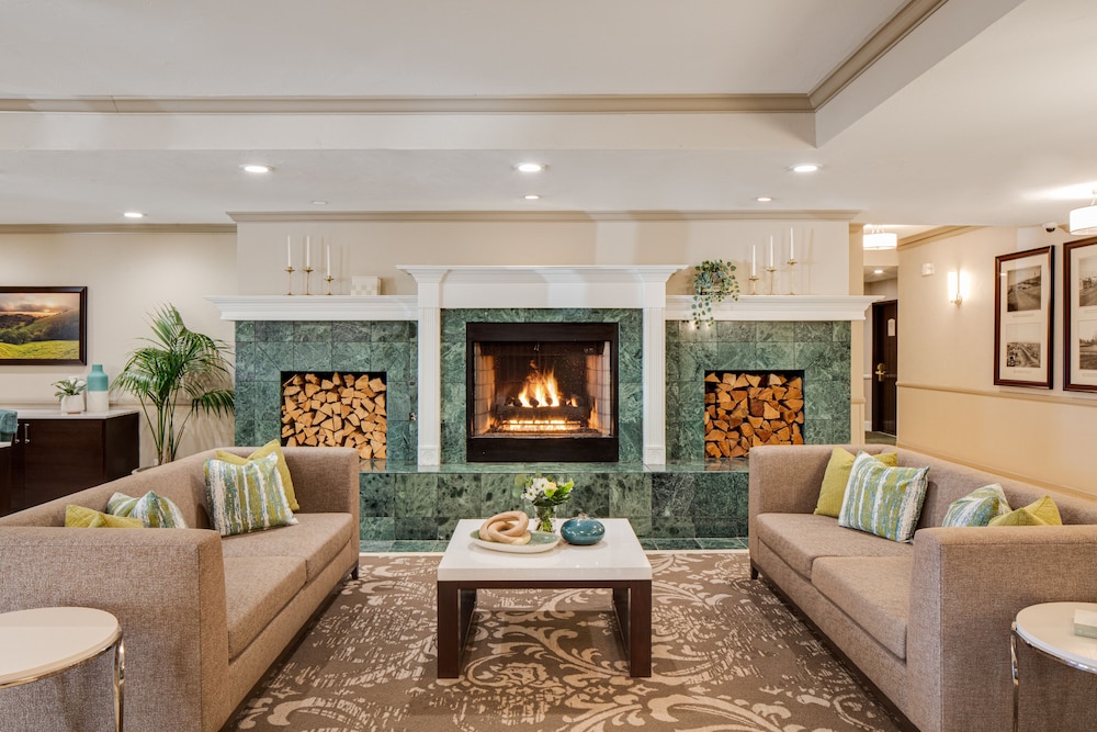 Ayres Hotel Corona Riverside in Corona, United States