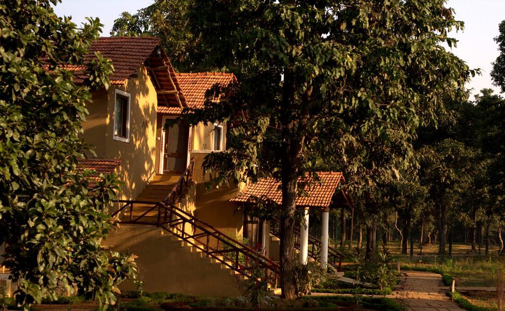 Chitvan Jungle Lodge — 4-Star Luxury Hotel in Balaghat, India