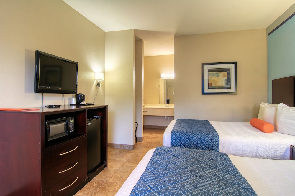 Alister Square Inn - photo 17
