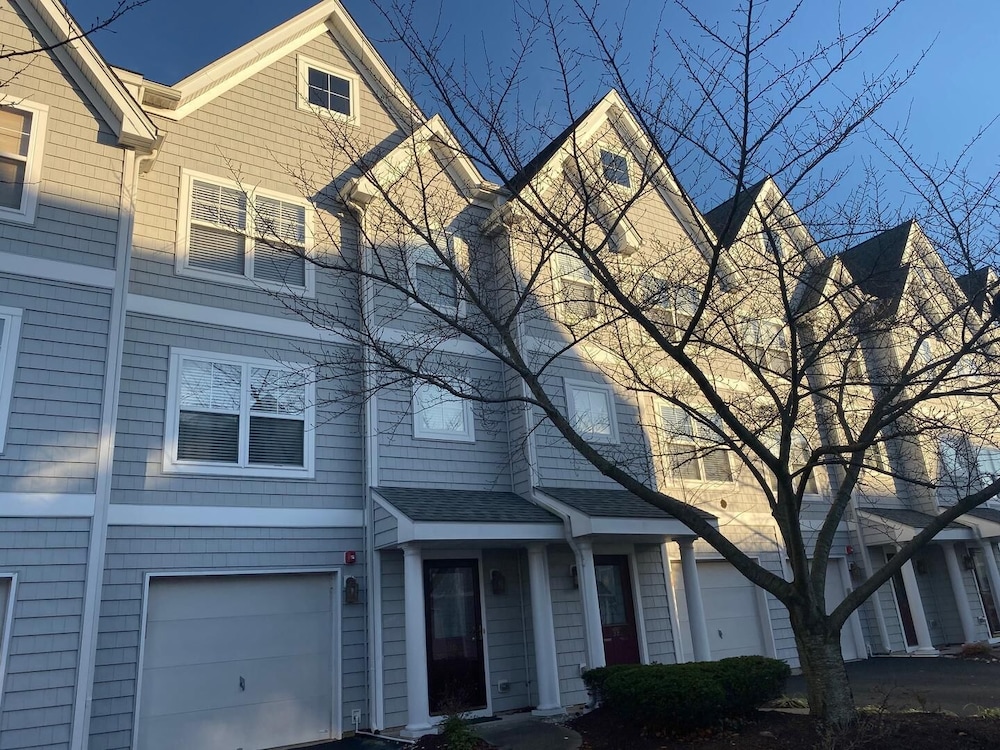 Canal Landing Court 36 in Rehoboth Beach, United States