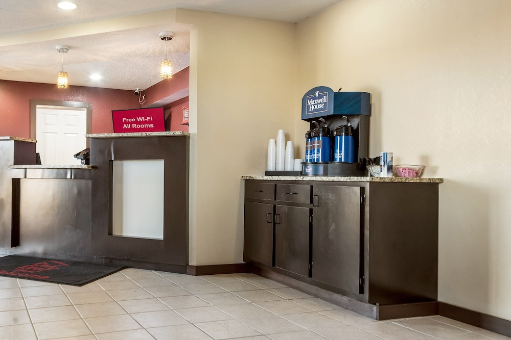 Red Roof Inn Anderson IN - photo 29