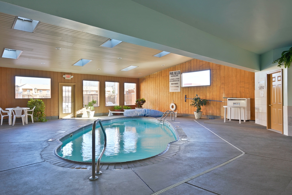 Americas Best Value Inn Marion IL - photo 16