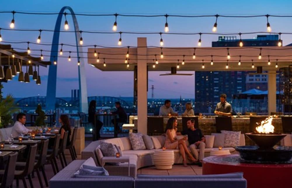 Four Seasons Hotel St Louis - photo 52