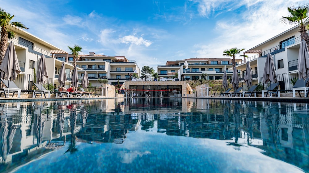 Evancy Vence Les Jardins d'Azur — 4-Star Luxury Hotel in Vence, France