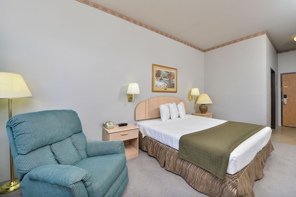 West Star Hotel - photo 6