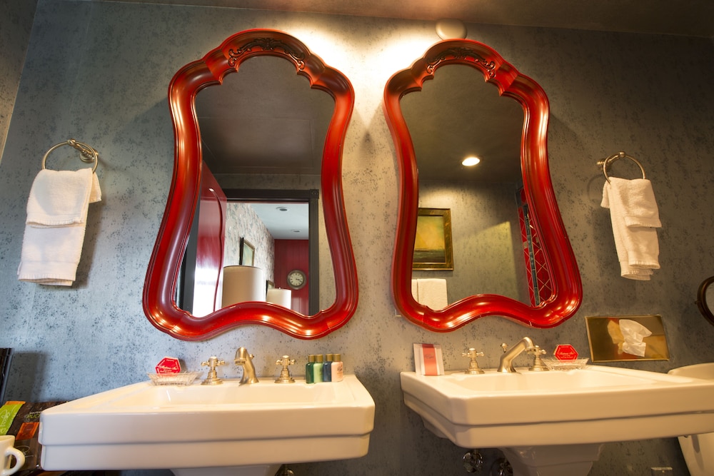 Madonna Inn - photo 295