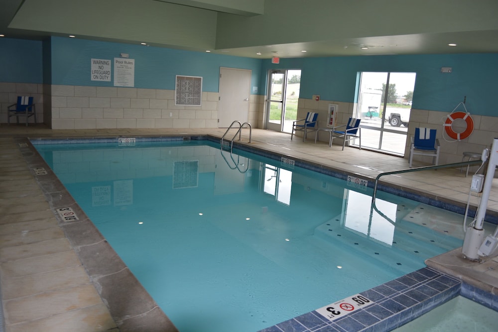 Holiday Inn Express & Suites Liberal by IHG - photo 35