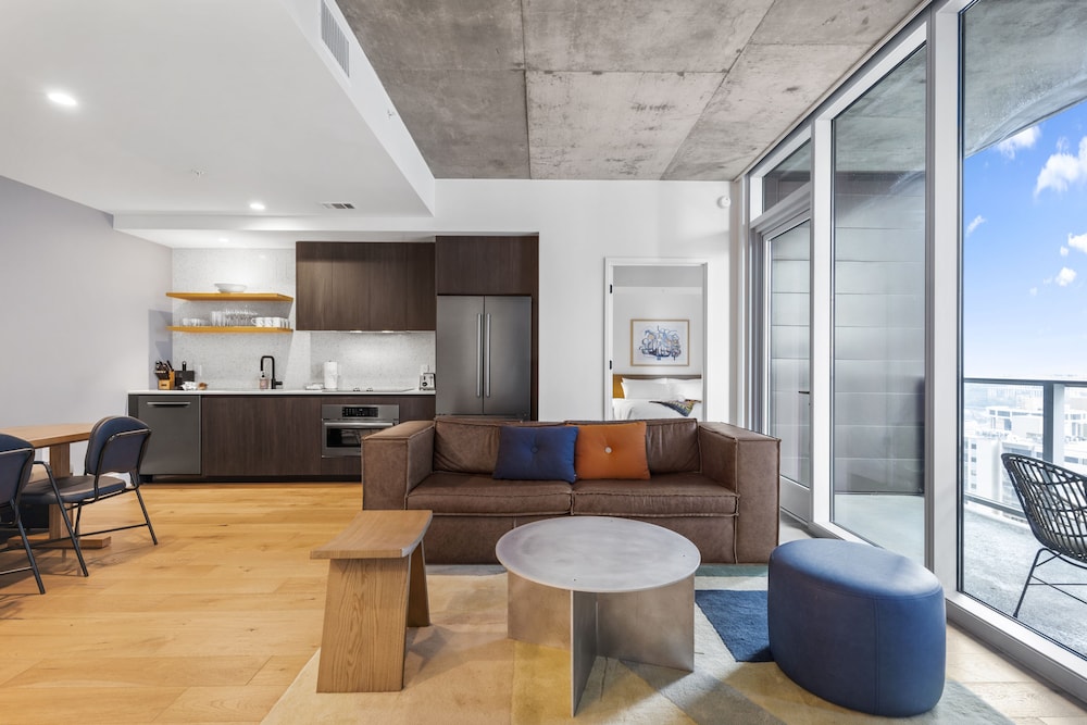 Austin Condo Hotel - photo 455