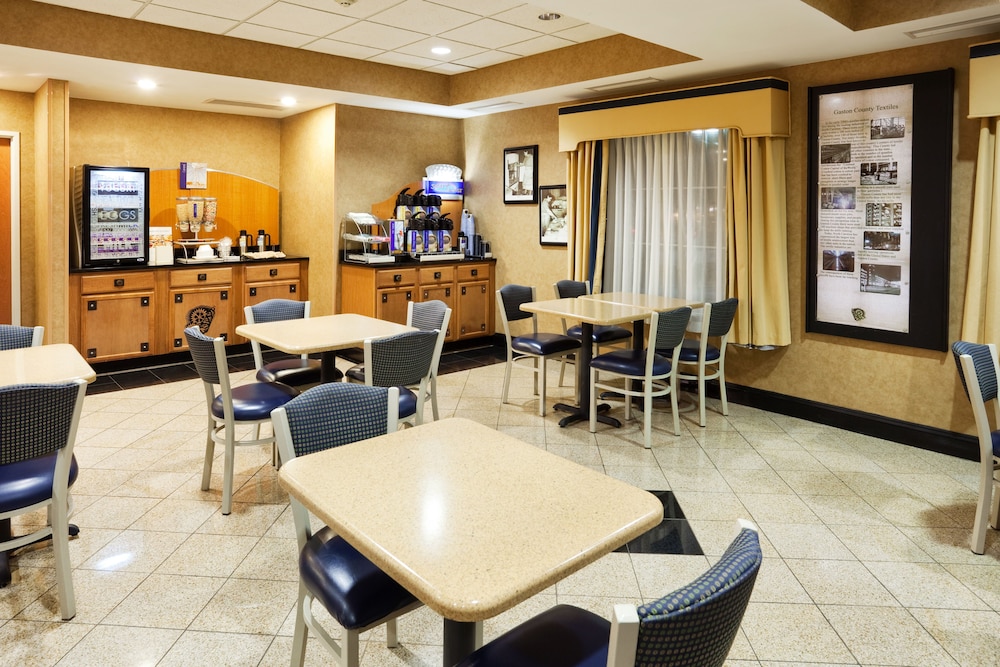 Holiday Inn Express Charlotte West Gastonia by IHG. - photo 28