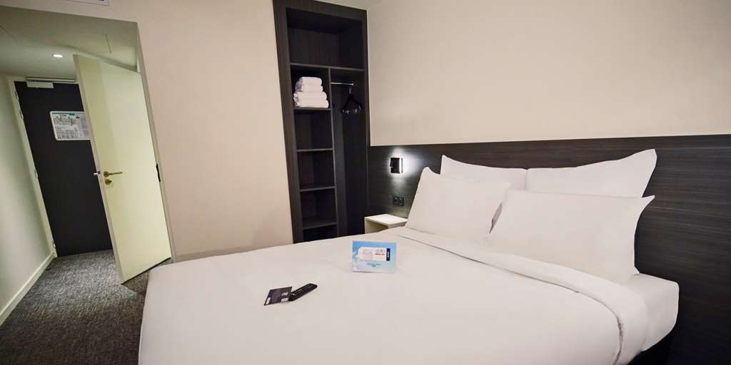 Kyriad Combs la ville Senart pet-friendly hotel Combs-La-Ville