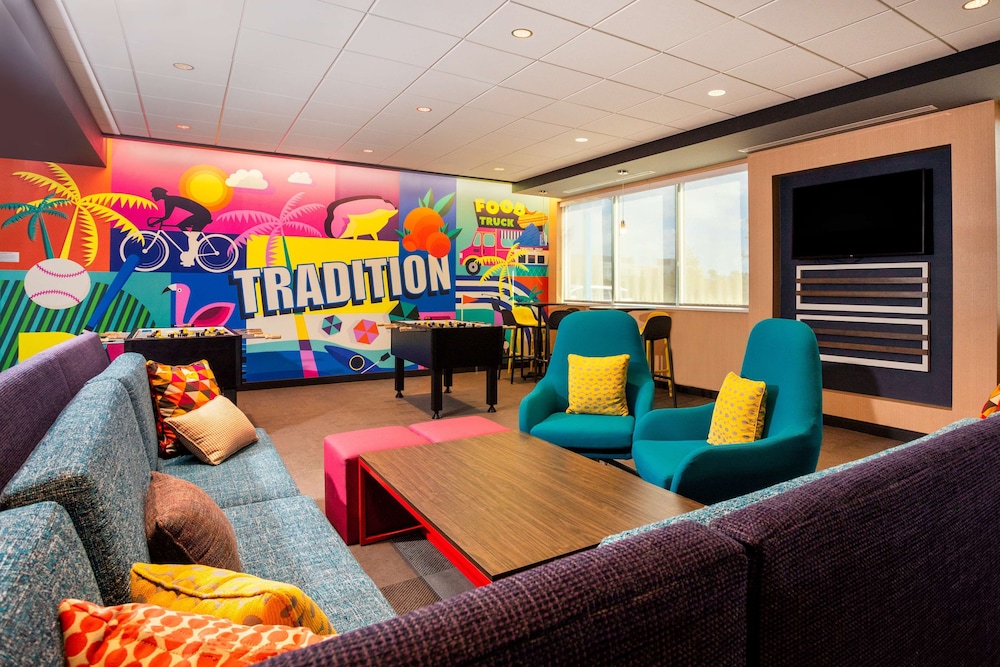 Tru by Hilton Port St. Lucie Tradition - photo 3