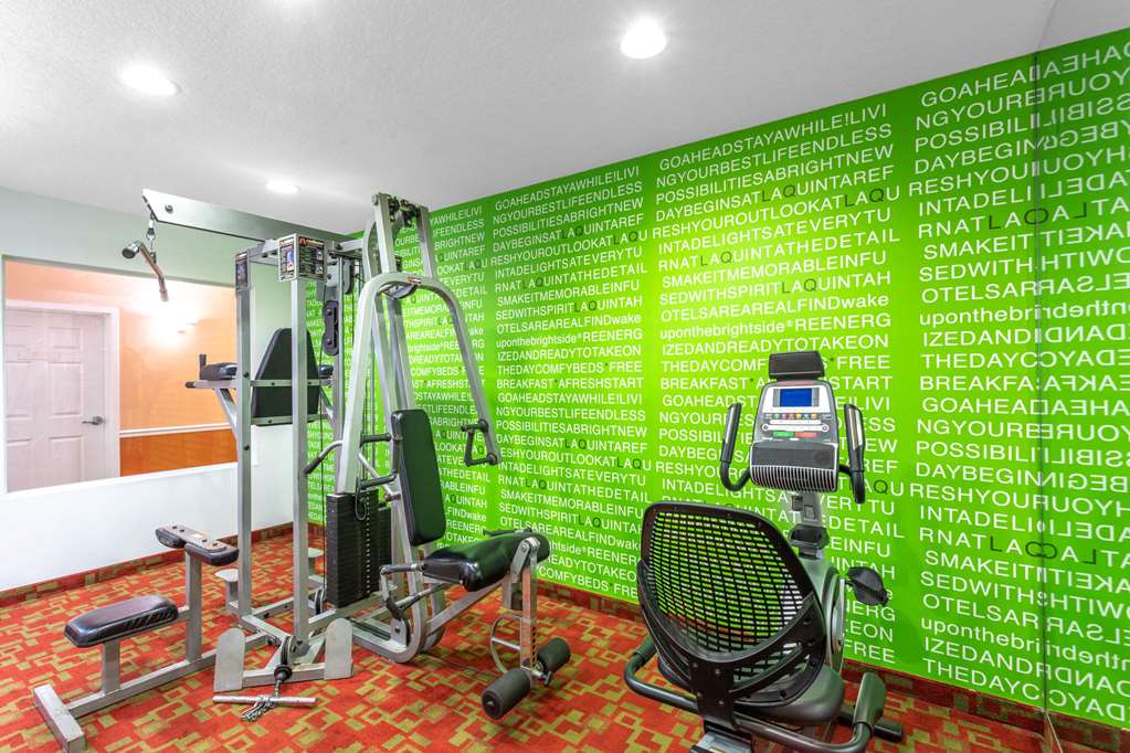 La Quinta Inn & Suites by Wyndham St. Augustine - photo 8
