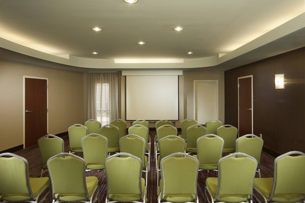 Courtyard by Marriott Jackson - photo 23