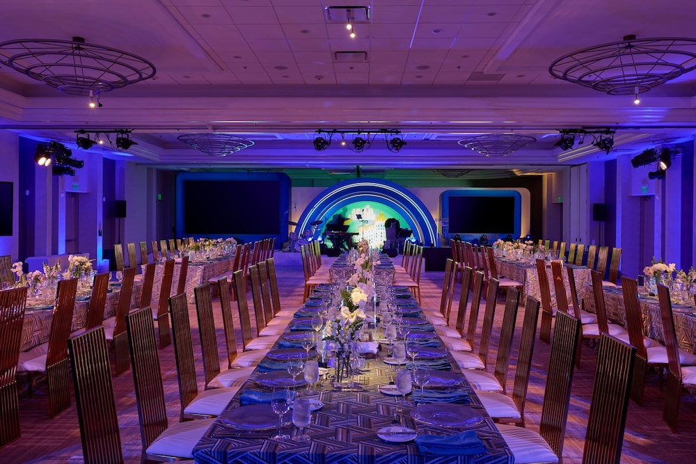 VEA Newport Beach A Marriott Resort & Spa — Newport Beach — photo 4