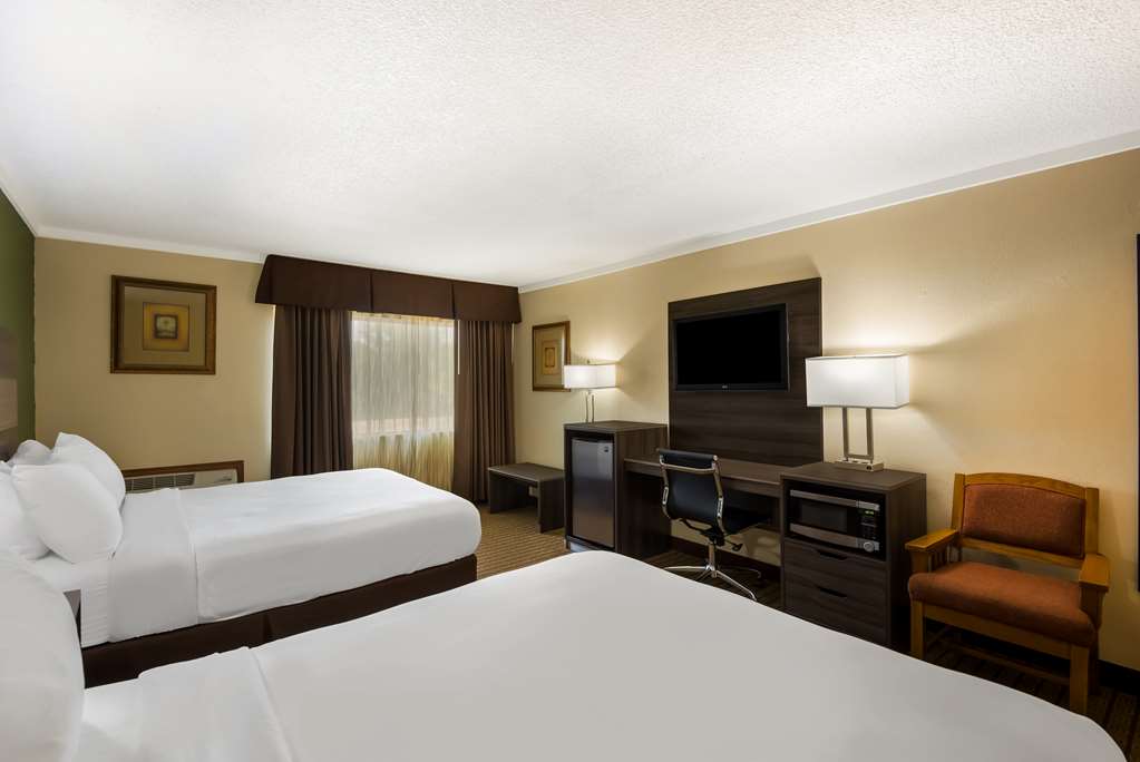 Best Western Prairie Inn & Conference Center - photo 14