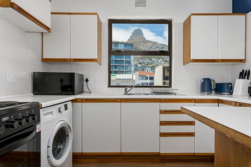 Backup Powered Bantry Bay View 2 Bed Apartment