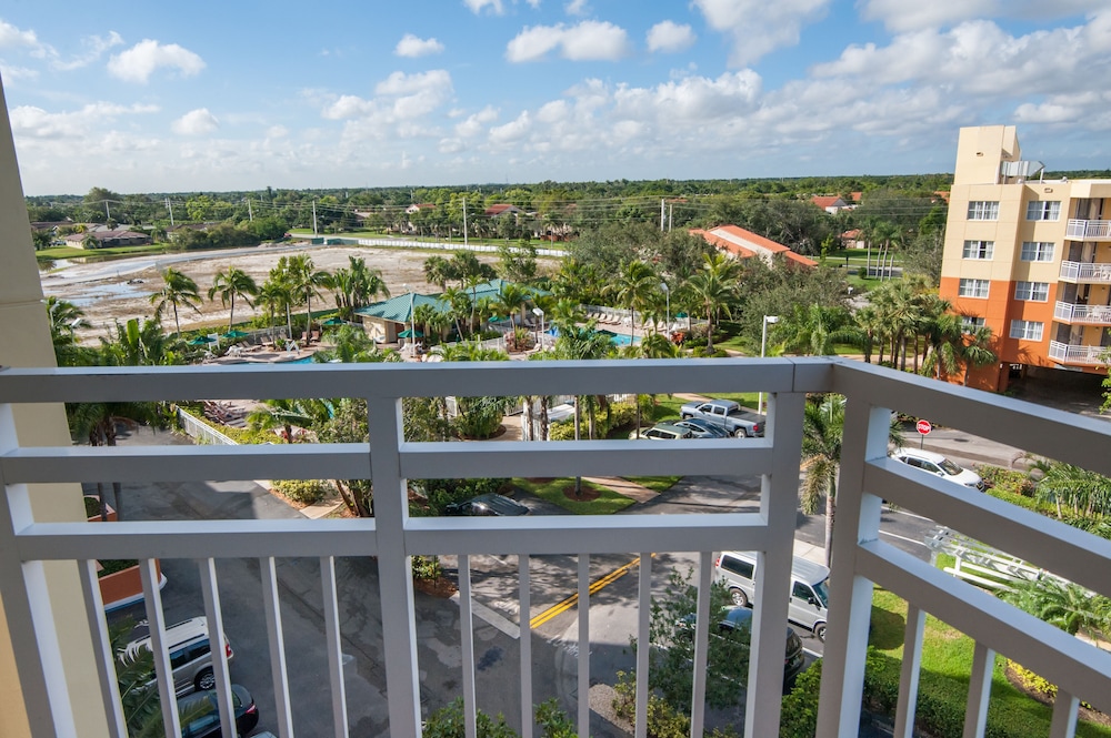 Vacation Village at Bonaventure Fort Lauderdale - photo 29