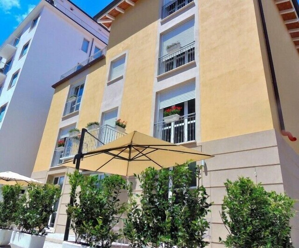 Hotel Lido Inn — hotel in Camaiore