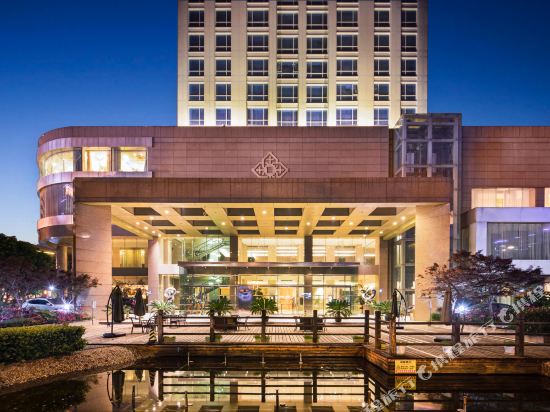 Jinling Plaza — hotel in Changzhou
