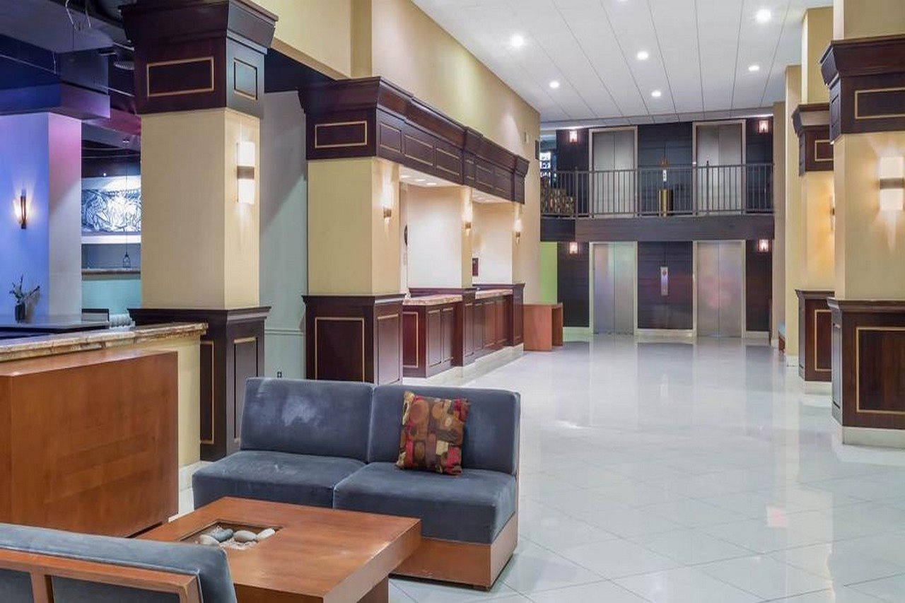 The Phoenix Place Hotel & Suites - photo 7