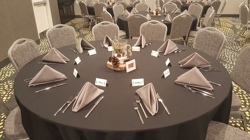 Holiday Inn & Suites Decatur Forsyth by IHG - photo 50