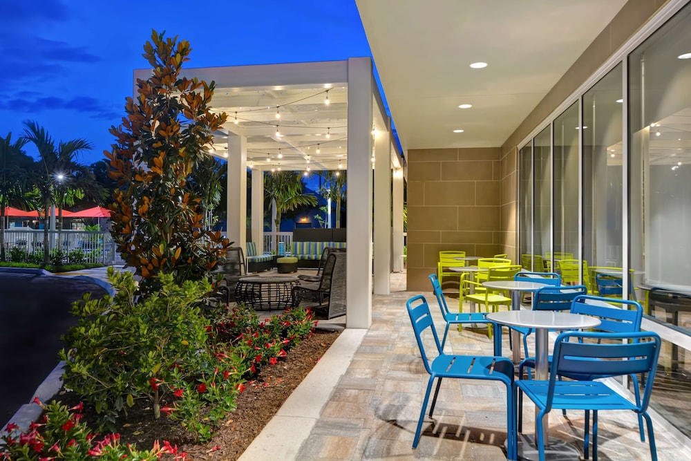 Home2 Suites Naples I 75 Pine Ridge Road FL - photo 36