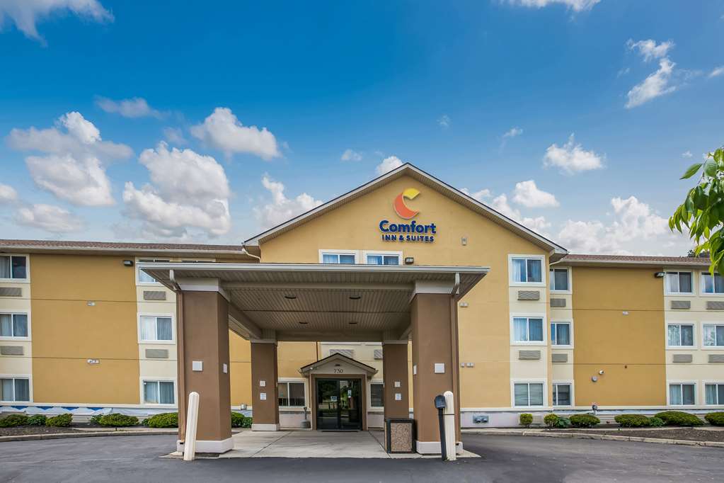 Comfort Inn & Suites Fairborn near Wright Patterson AFB - photo 2