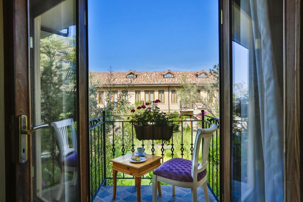 Palace Hotel Olive Odore in Ayvacik, Turkey