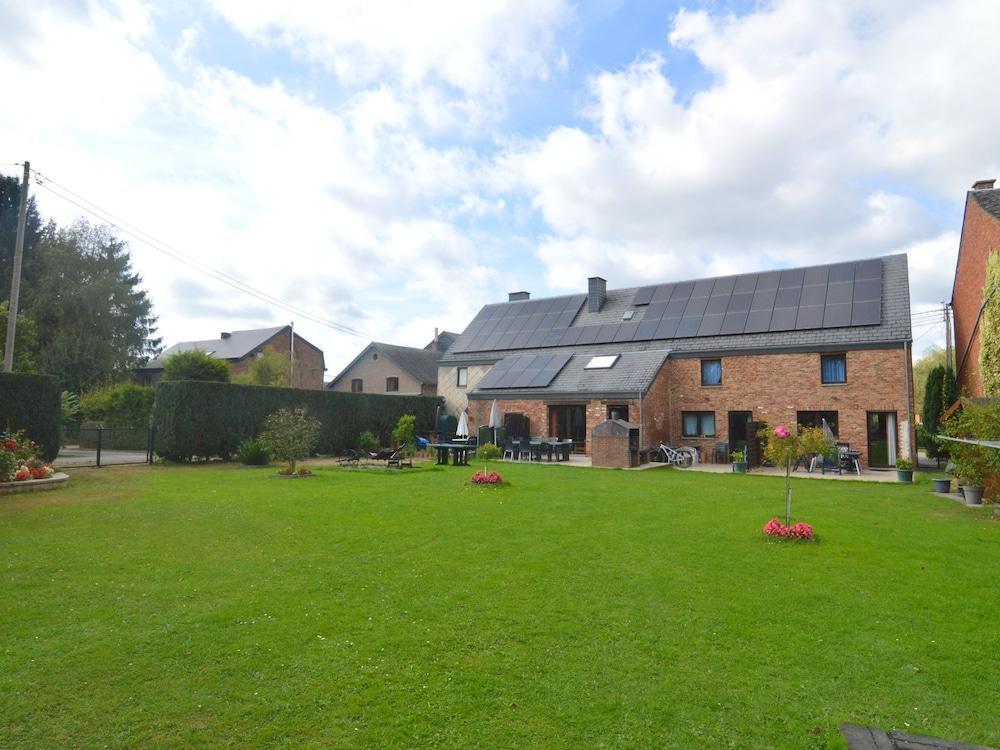 Peaceful Farmhouse Lessive — 4-Star Luxury Hotel in Rochefort, Belgium