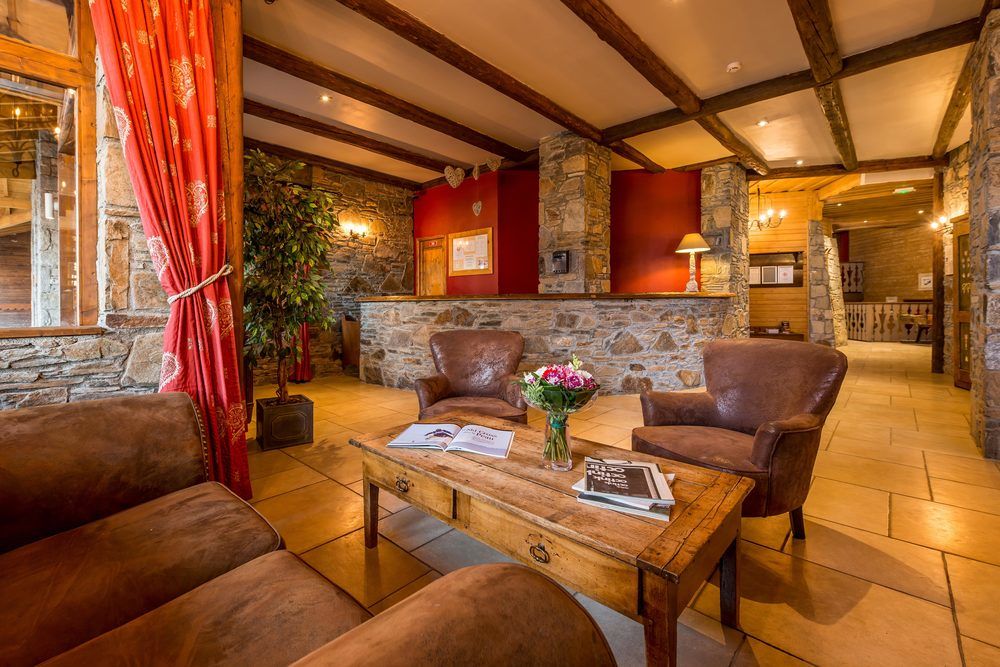 Chalet Val 2400 — 4-Star Luxury Hotel in Val Thorens, France