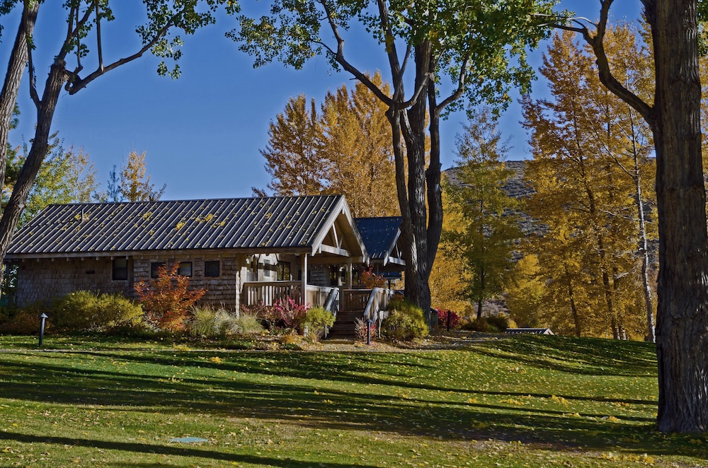 Sun Mountain Lodge - photo 90