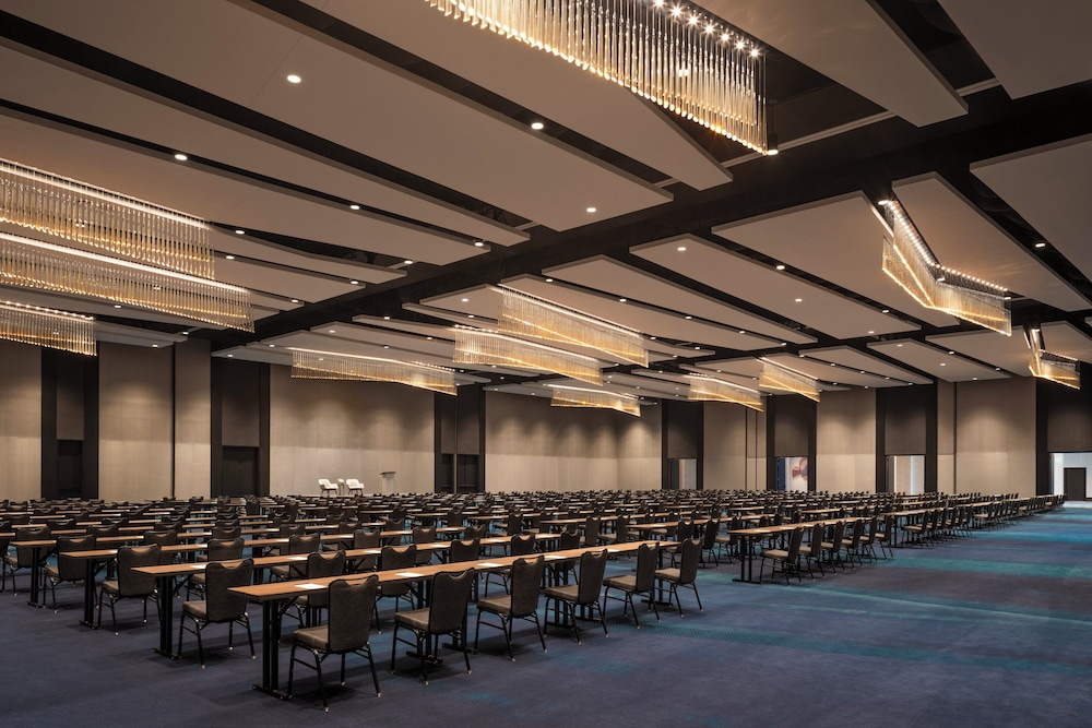 Loews Arlington - photo 68